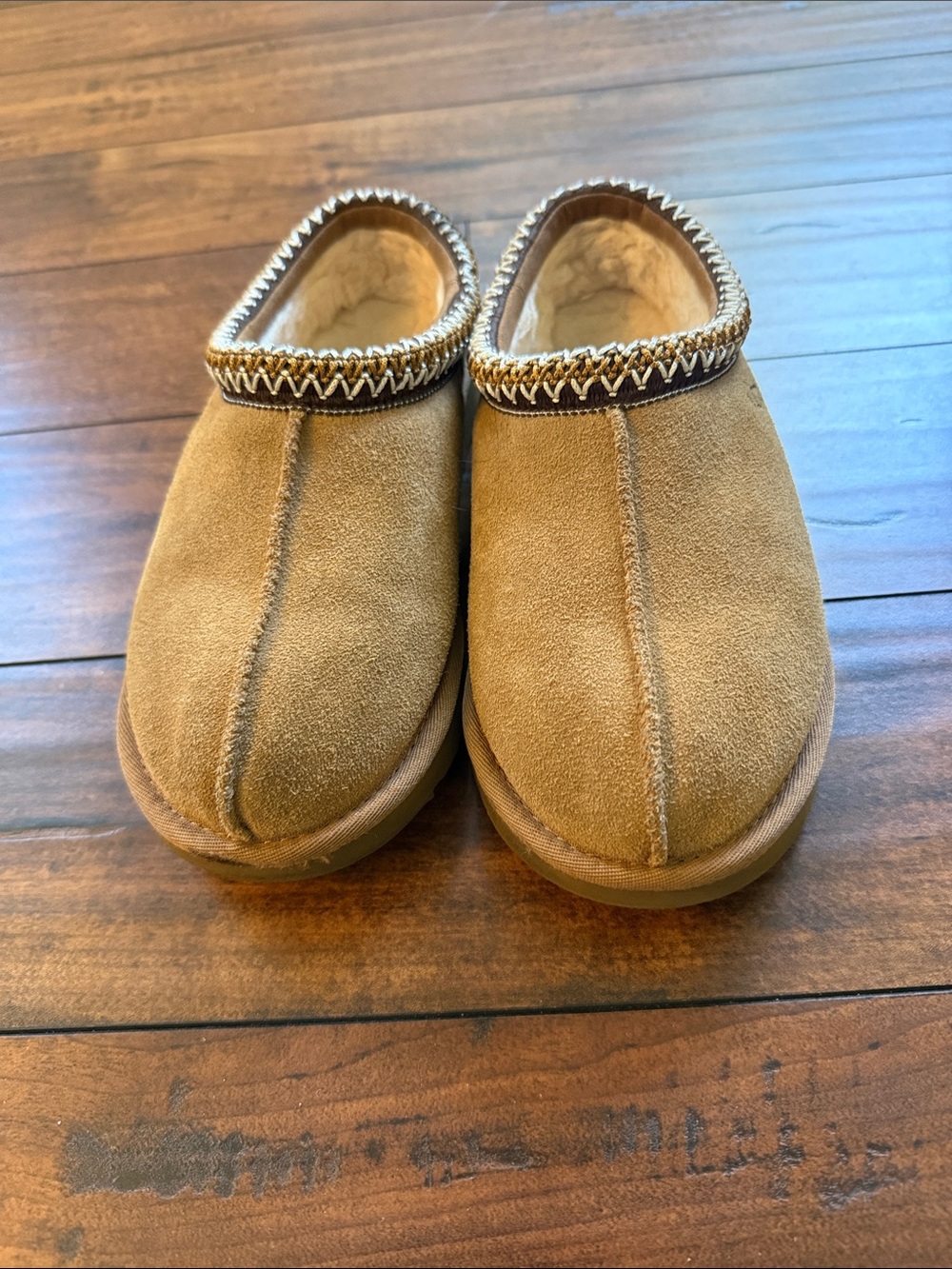 UGG Tasman Slippers